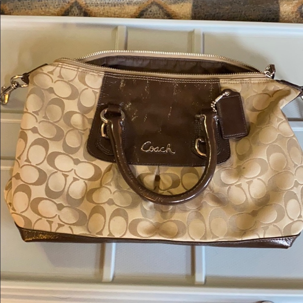Shoulder bag/hand bag by coach